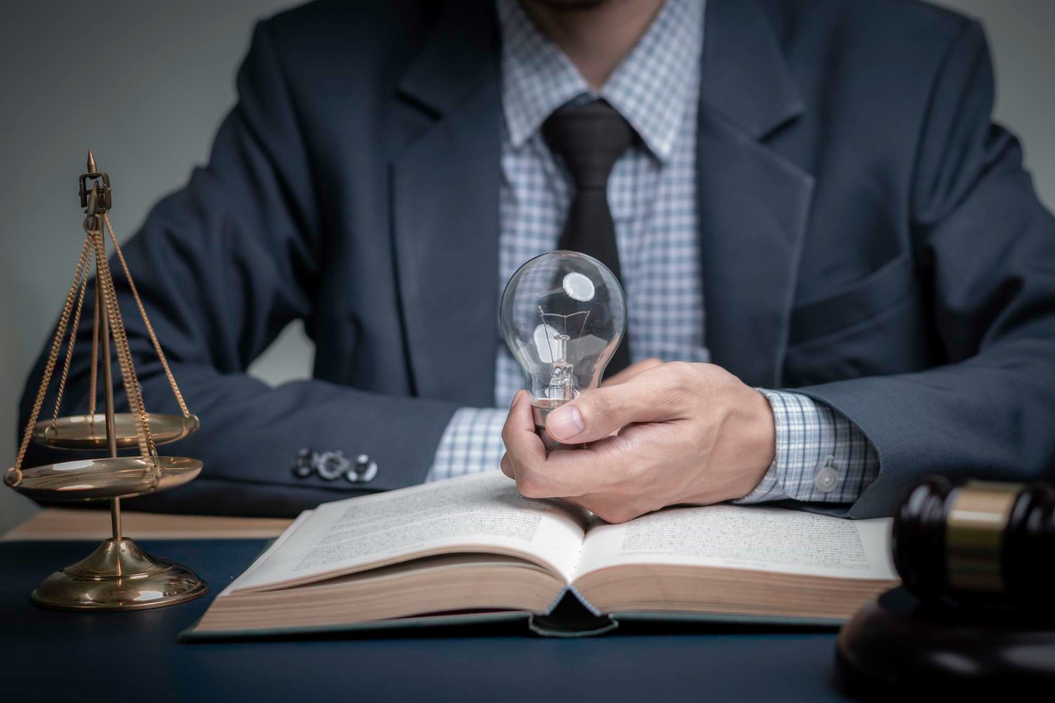 Propriedade Intelectual, Direito e Ética